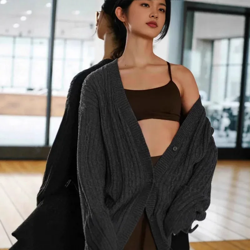 Cardigan en tricot col en V manches longues